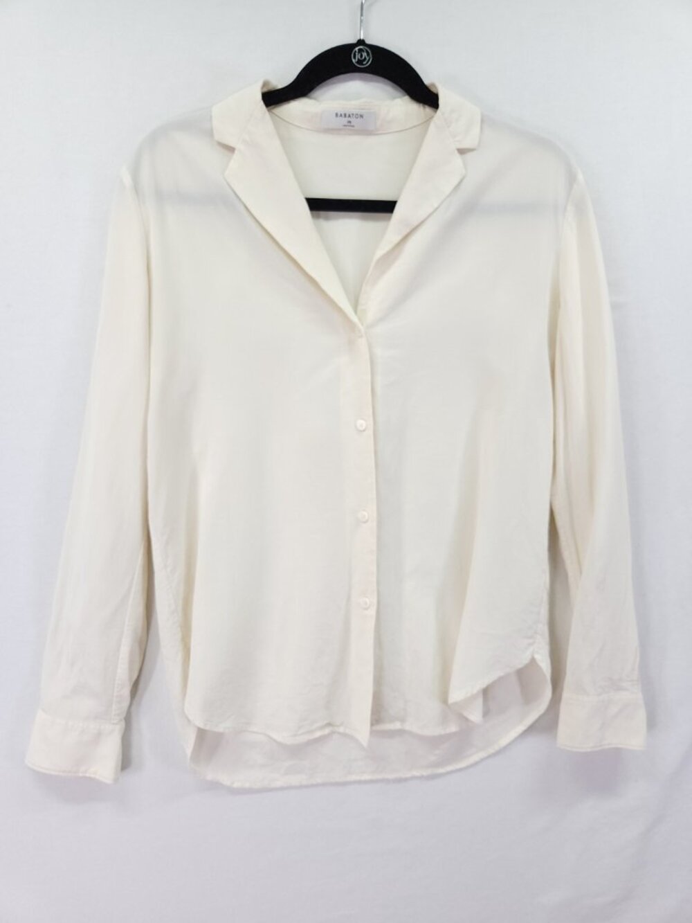 Babaton Aritzia Womens XS Off White Silk Long Sleeve Button Up Blouse